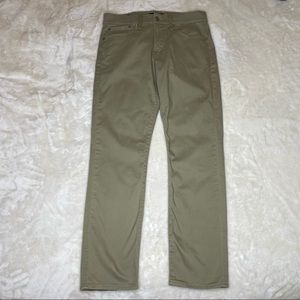 Lucky Brand Men's khaki pants 121 Slim Straight size 30/30